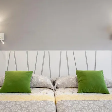 Apartmán Burgo Nuevo Atico De Lujo En Pleno Centro Con Terraza Y Vistas By Leonapartamentos León